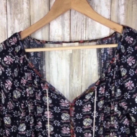 Umgee Embroidered Lace Back Blouse - Picture 3 of 6